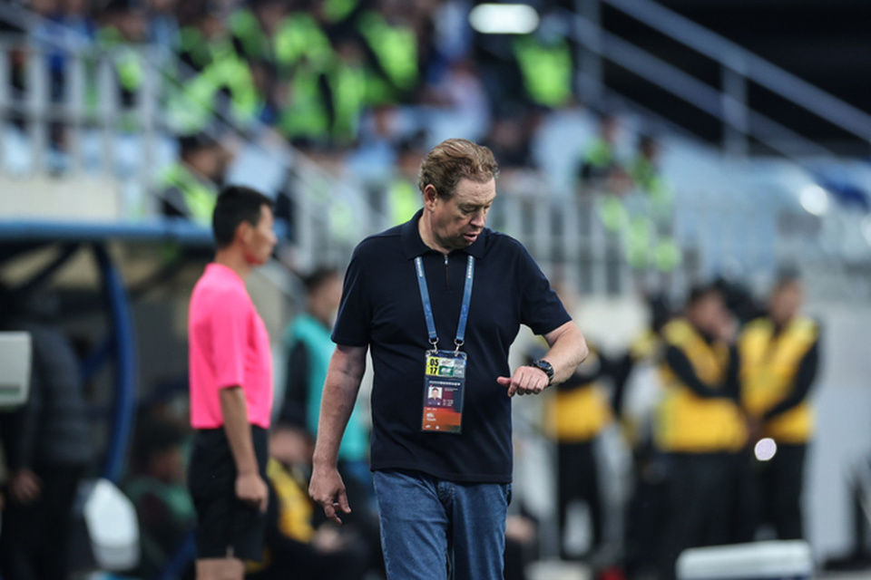 日晚进行的 日晚进行的